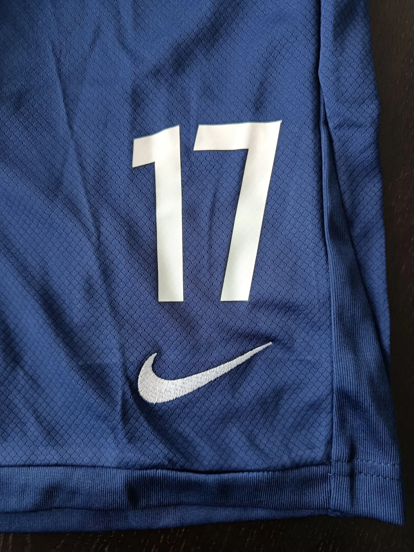Shorts infantiles del PSG, talla 12/13 años, con el número 17 – photo 3